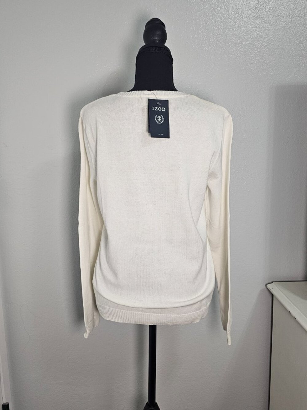 NEW IZOD 100% Cotton Argyle Crew Neck Women’s Sweater Navy/Tan - Size Medium - Picture 3 of 6
